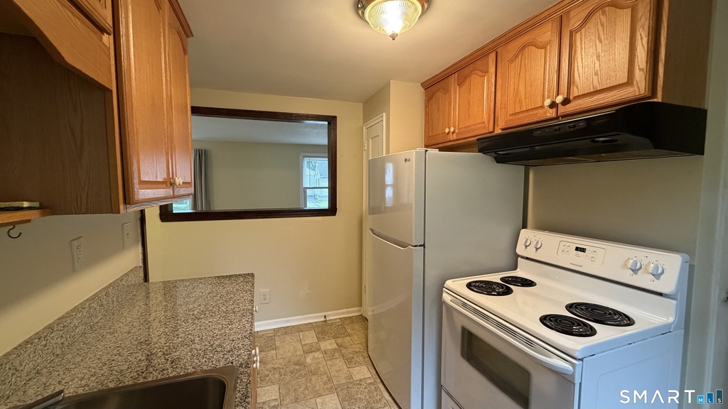 227 Spencer Street - Photo 6
