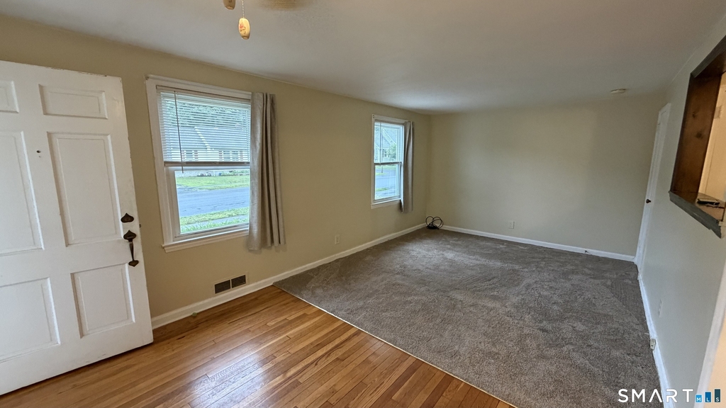 227 Spencer Street - Photo 3