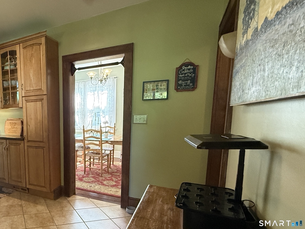 21 Elgin Avenue - Photo 10