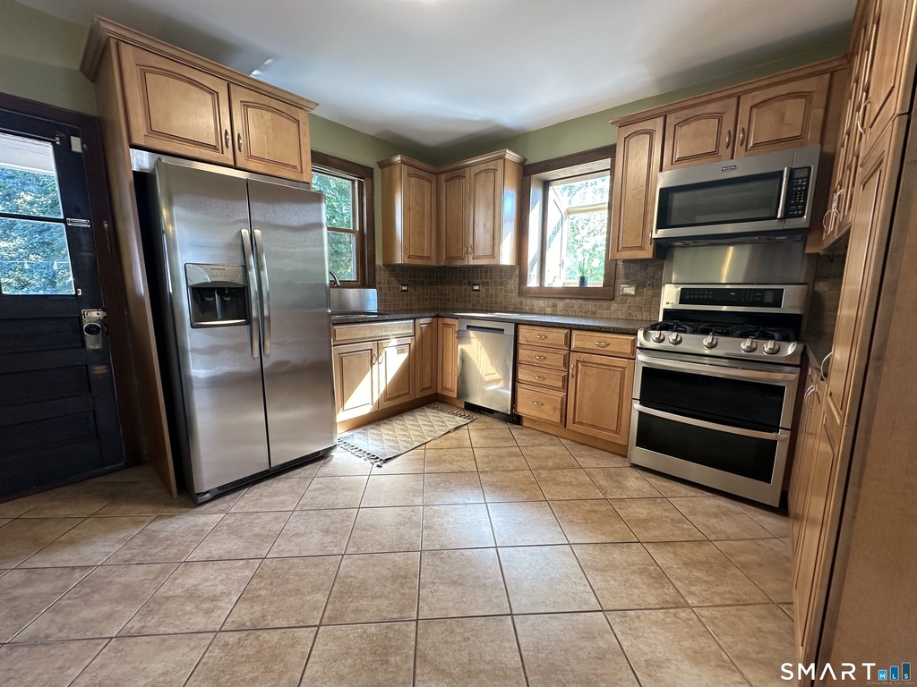 21 Elgin Avenue - Photo 8