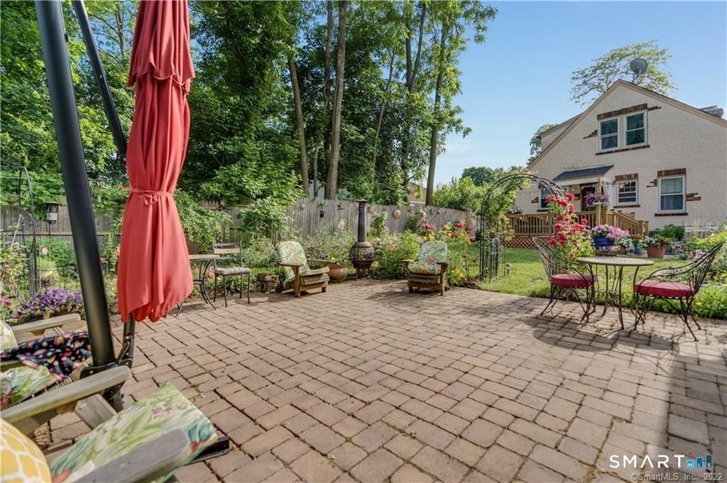 21 Elgin Avenue - Photo 4
