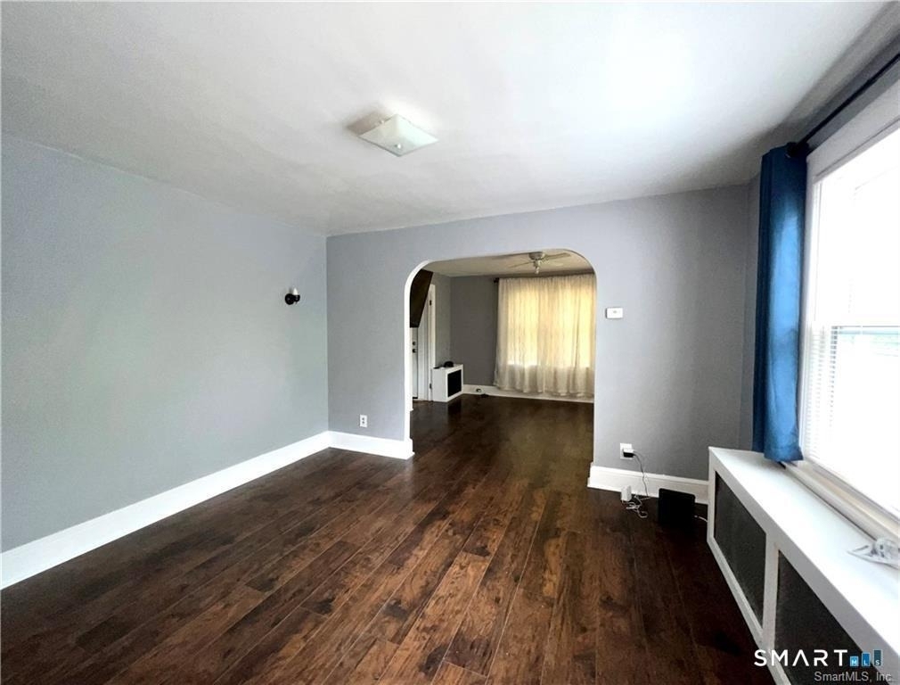 1105 Hillside Avenue - Photo 5
