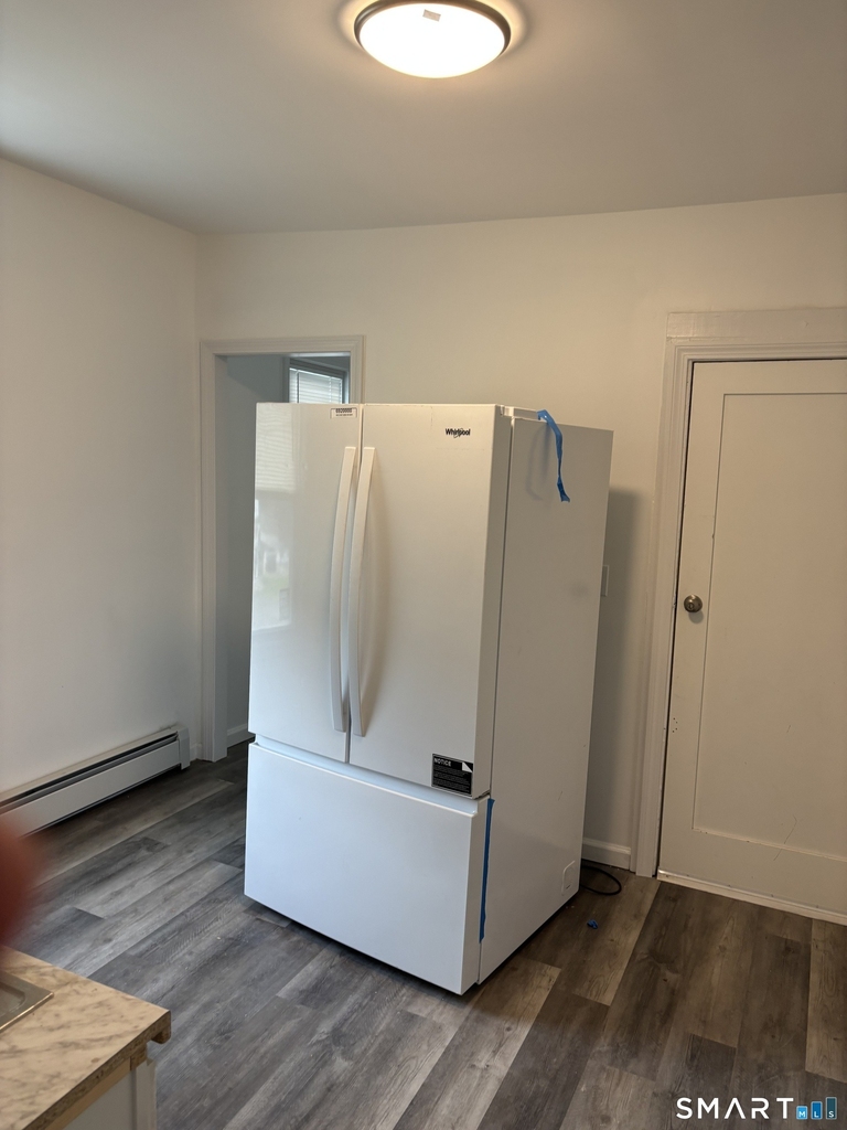 249 Lincoln Street - Photo 5