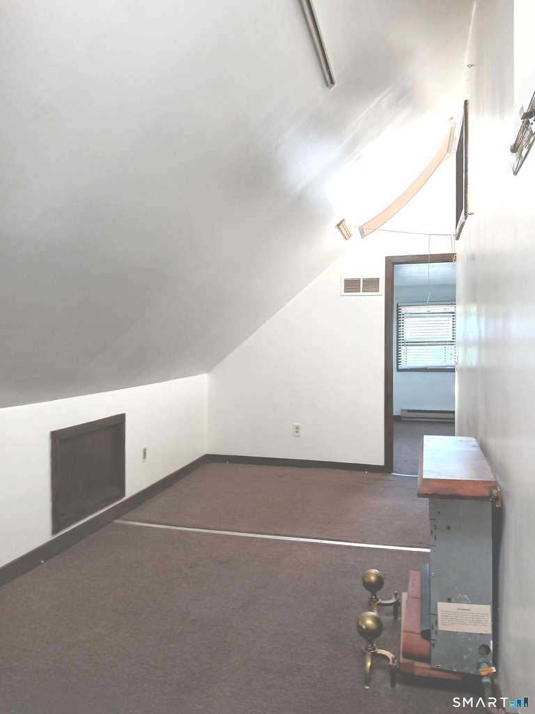 198 Meriden Road - Photo 6