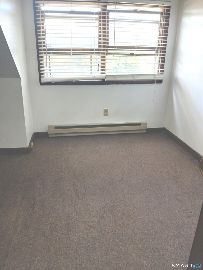 198 Meriden Road - Photo 4