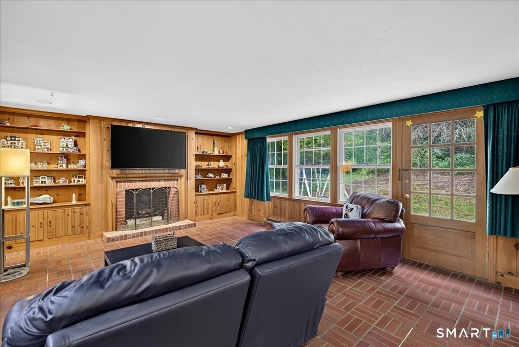 45 Richmond Avenue - Photo 11