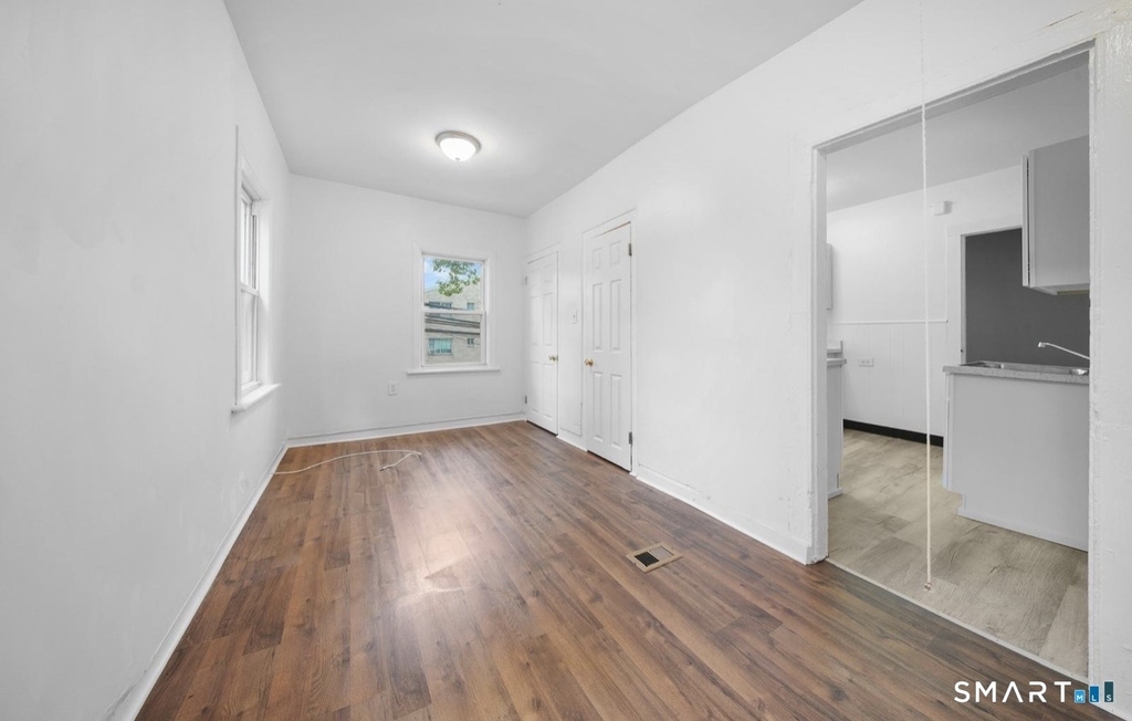 37 Granfield Avenue - Photo 1