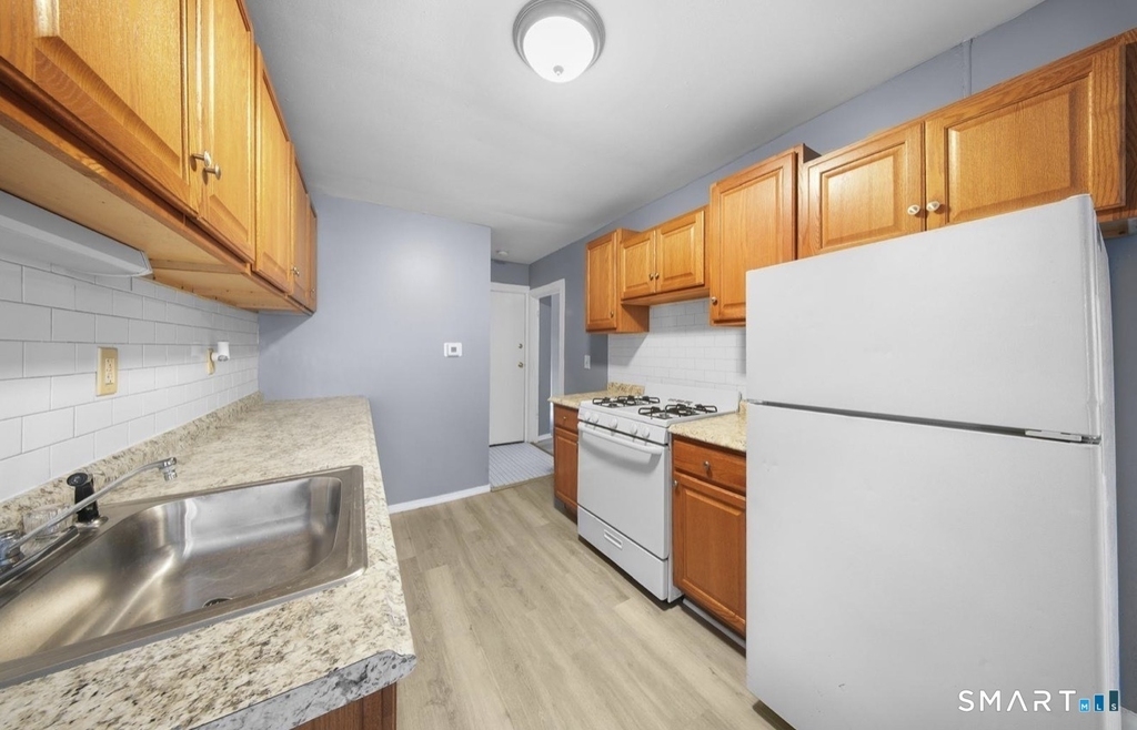 37 Granfield Avenue - Photo 0