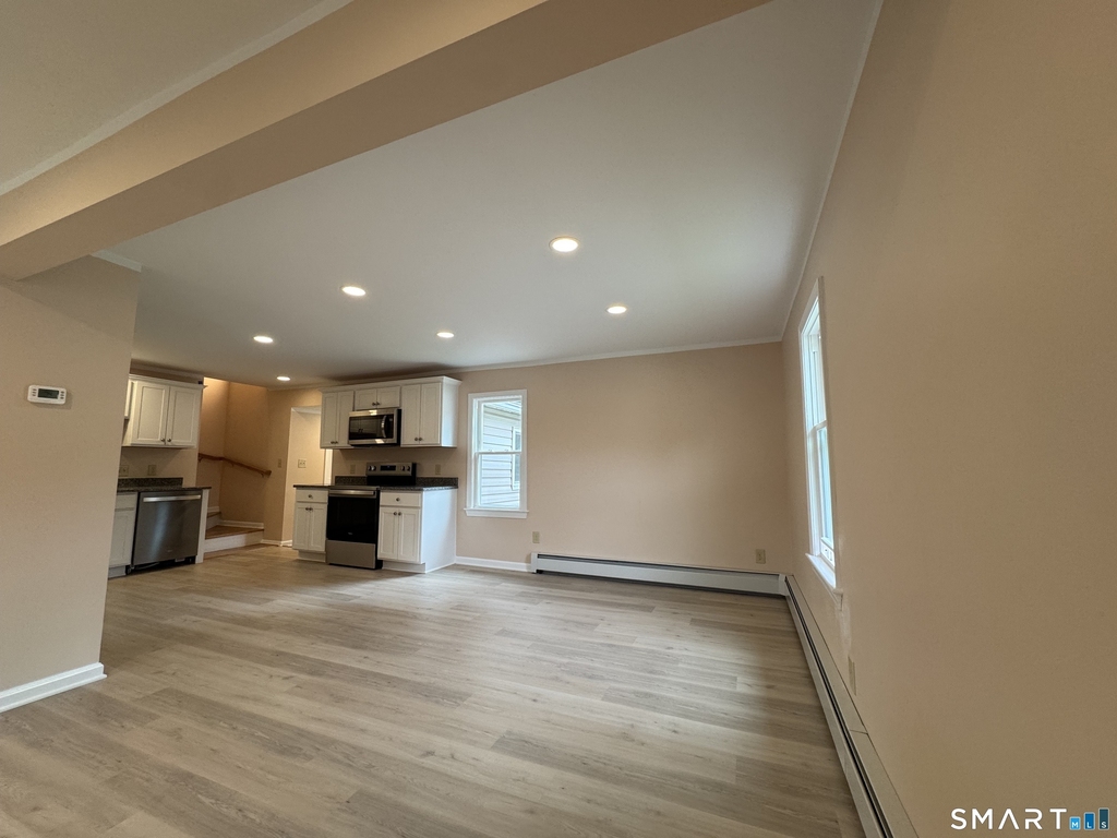44 Main Street - Photo 3