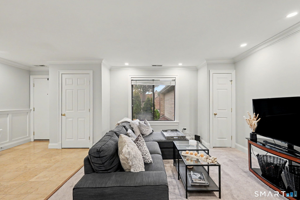 2289 Bedford Street - Photo 10