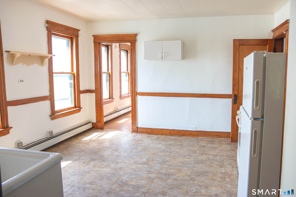 405 Wilson Street - Photo 1