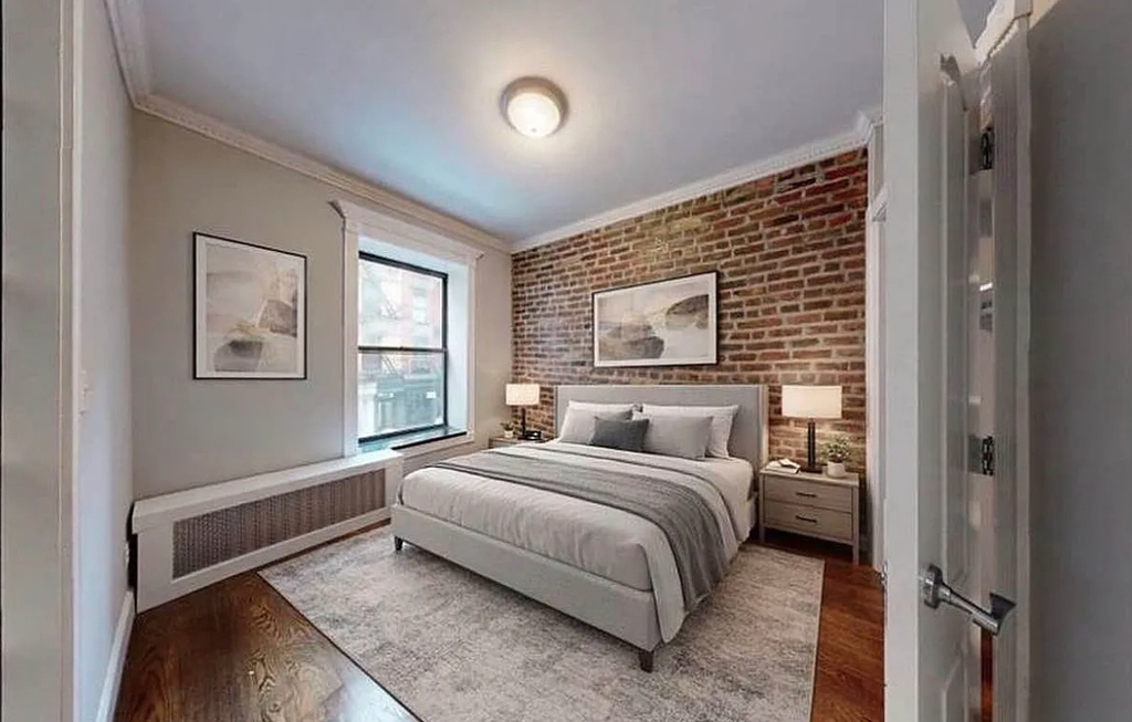 East 13th Street - Photo 2