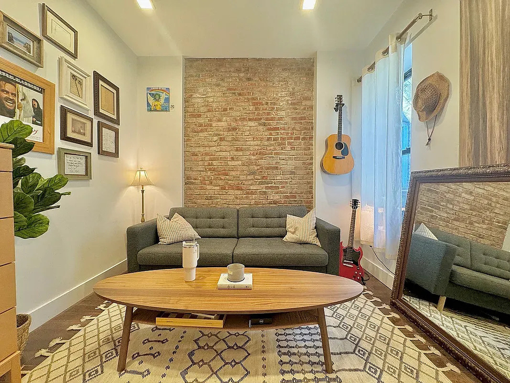 316 Patchen Avenue - Photo 0