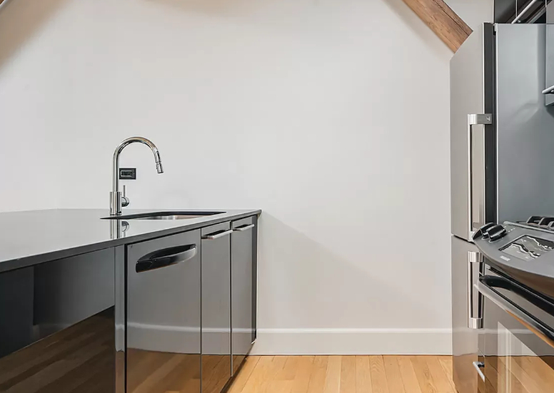 487 Keap Street - Photo 1
