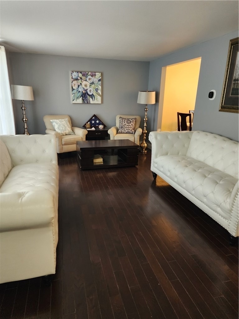 1376 Pheasant Circle - Photo 4