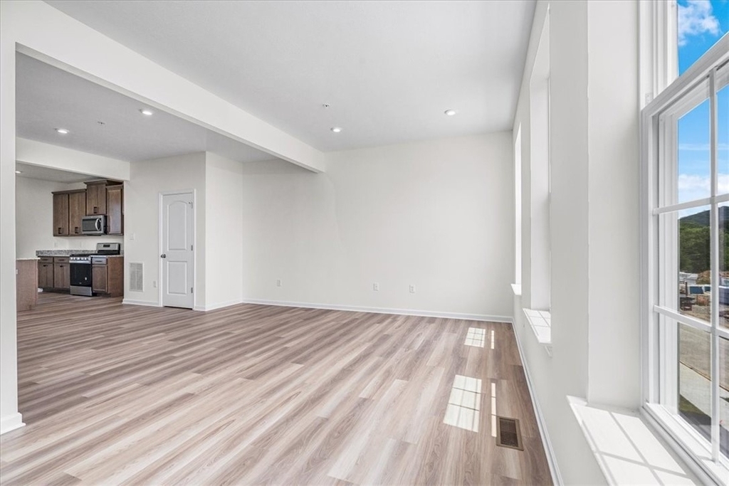 218 Truth Cir - Photo 5