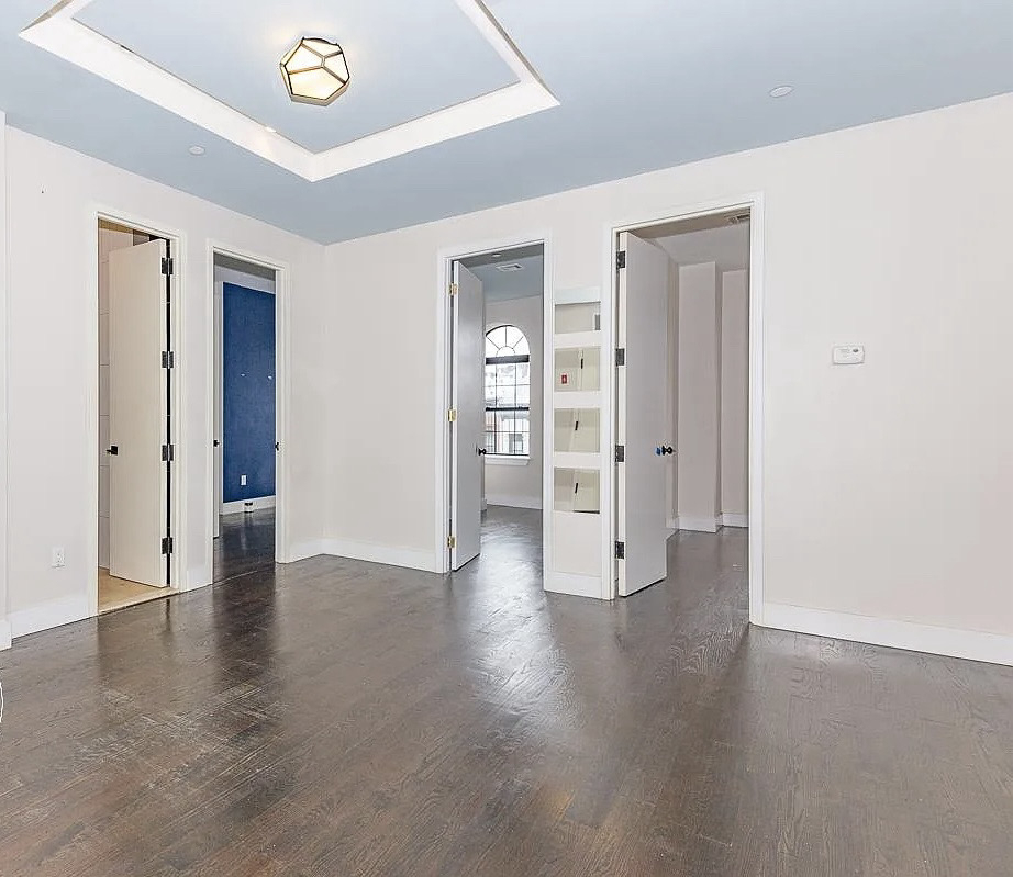 854 Greene Avenue - Photo 2