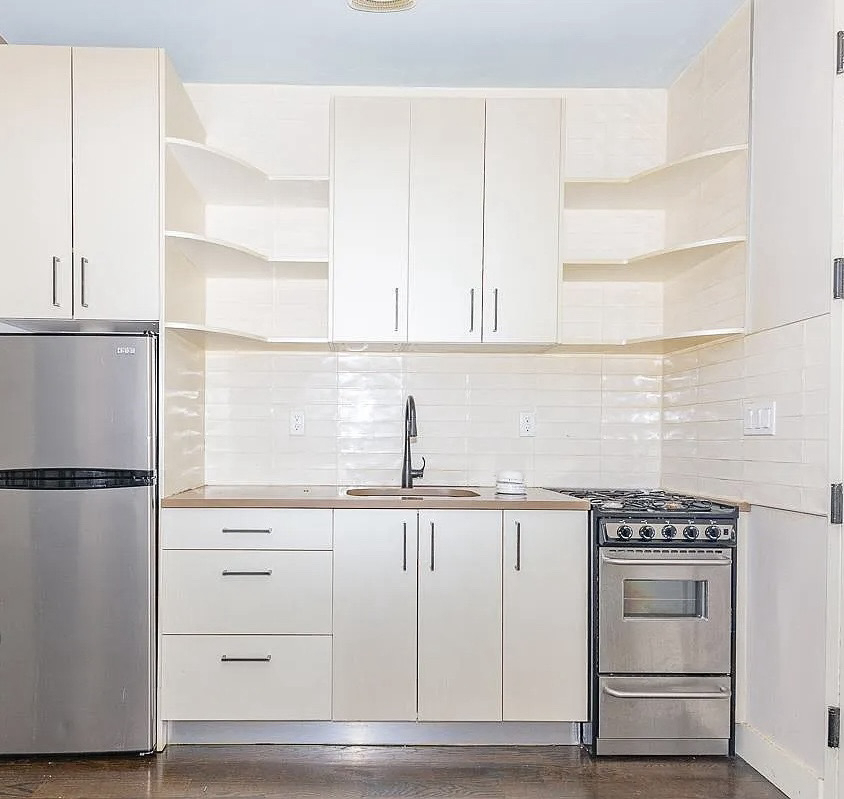 854 Greene Avenue - Photo 0
