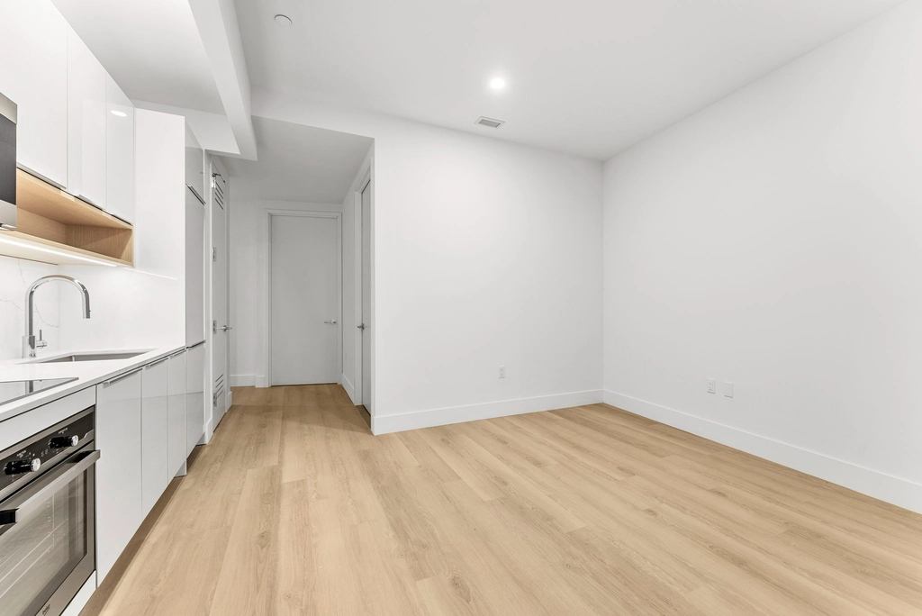 55 Broad Street - Photo 3