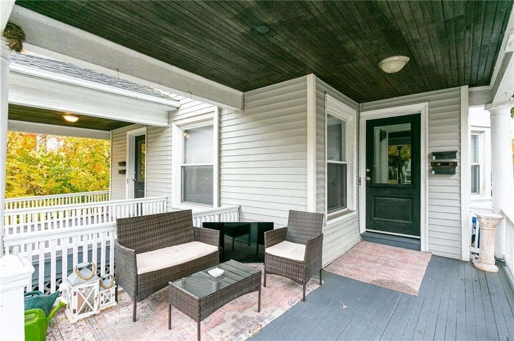 399 E University Avenue W - Photo 1