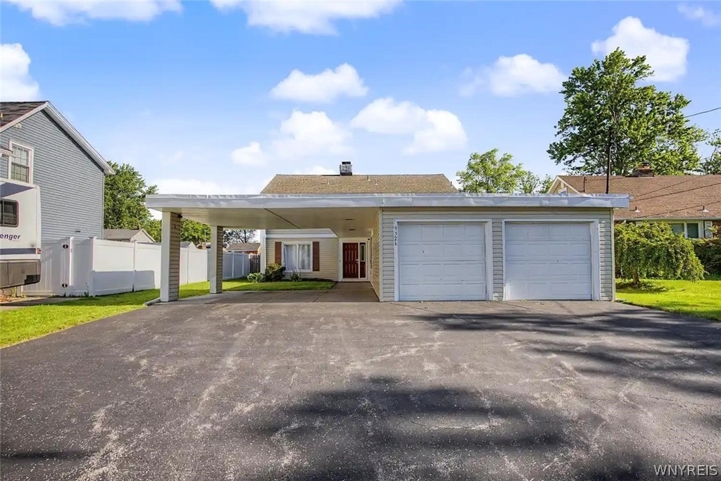 9326 Rivershore Drive - Photo 2