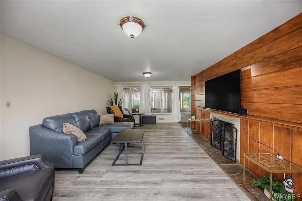 9326 Rivershore Drive - Photo 12