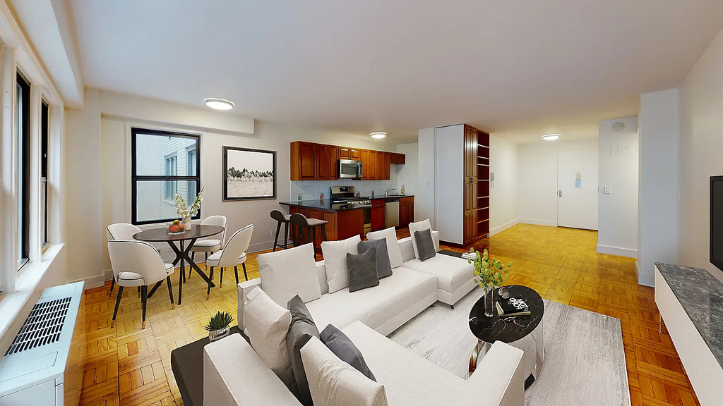 East 63rd Street - Photo 1