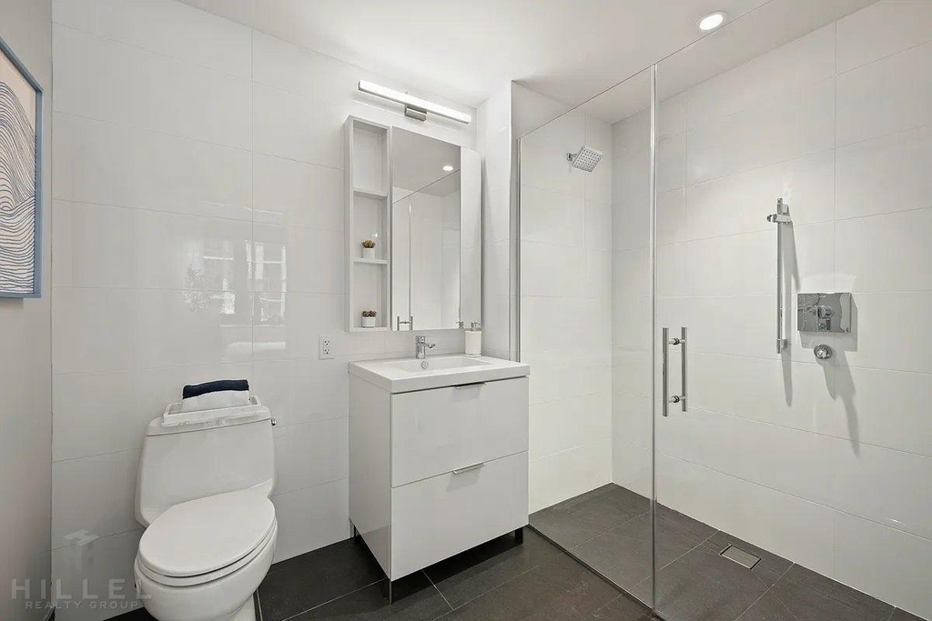 90th Avenue - Photo 6