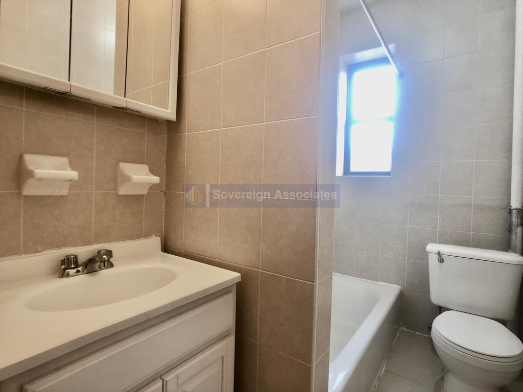 295 Convent Avenue - Photo 8