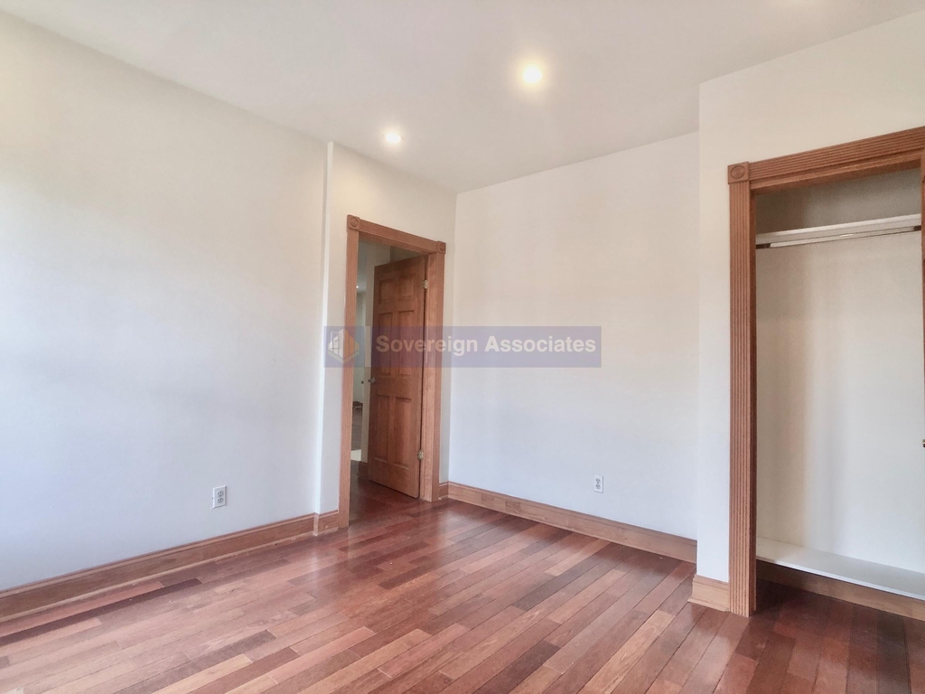 295 Convent Avenue - Photo 4