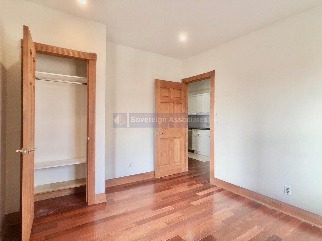 295 Convent Avenue - Photo 7