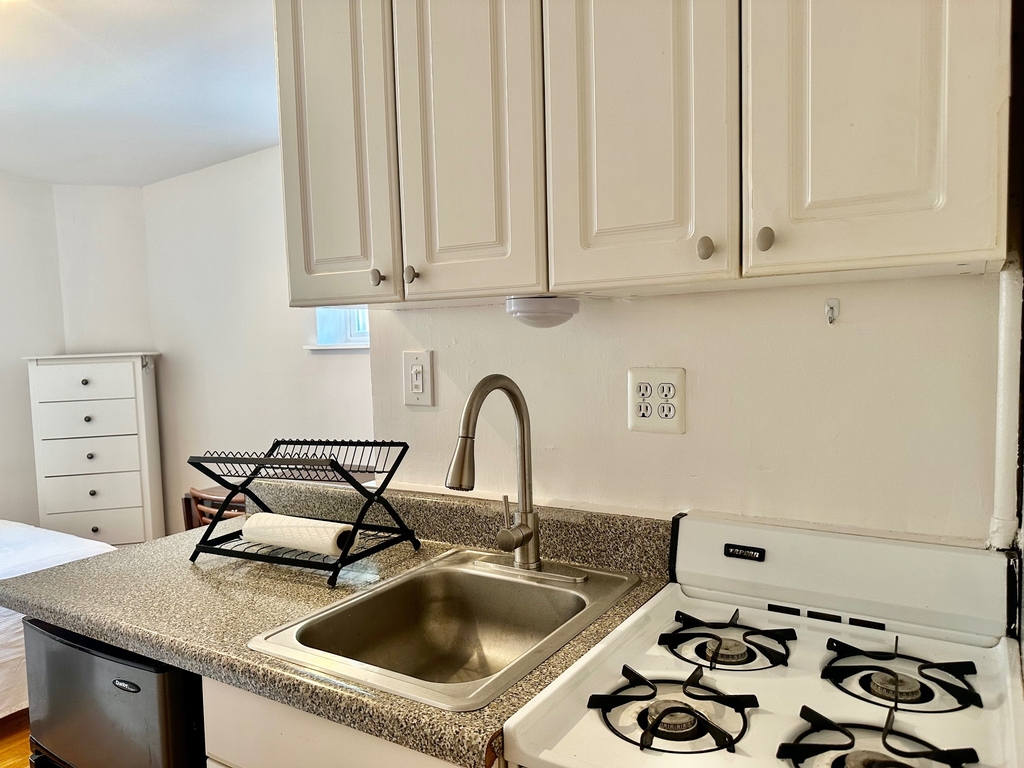 309 West 107th Street - Photo 4