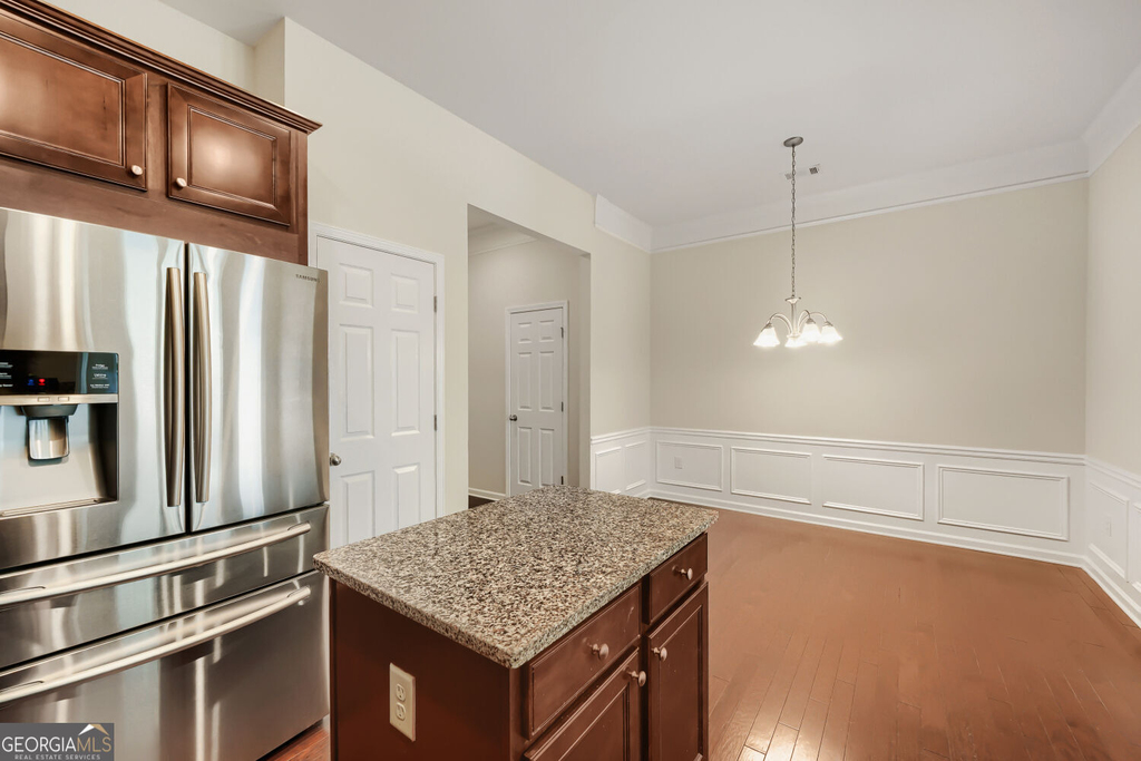 2444 Norwood Drive Se - Photo 6