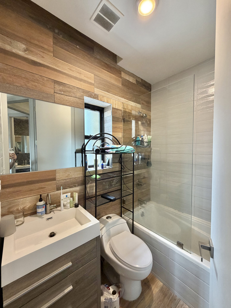 376 Graham Avenue - Photo 11