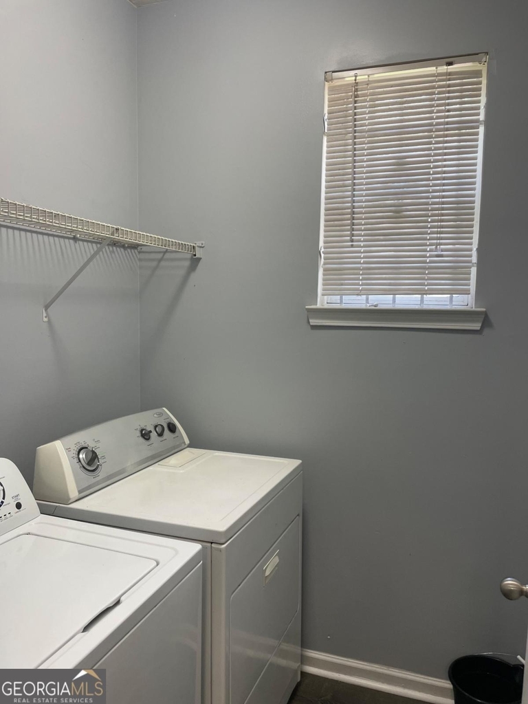 6316 Ellenwood Drive - Photo 5