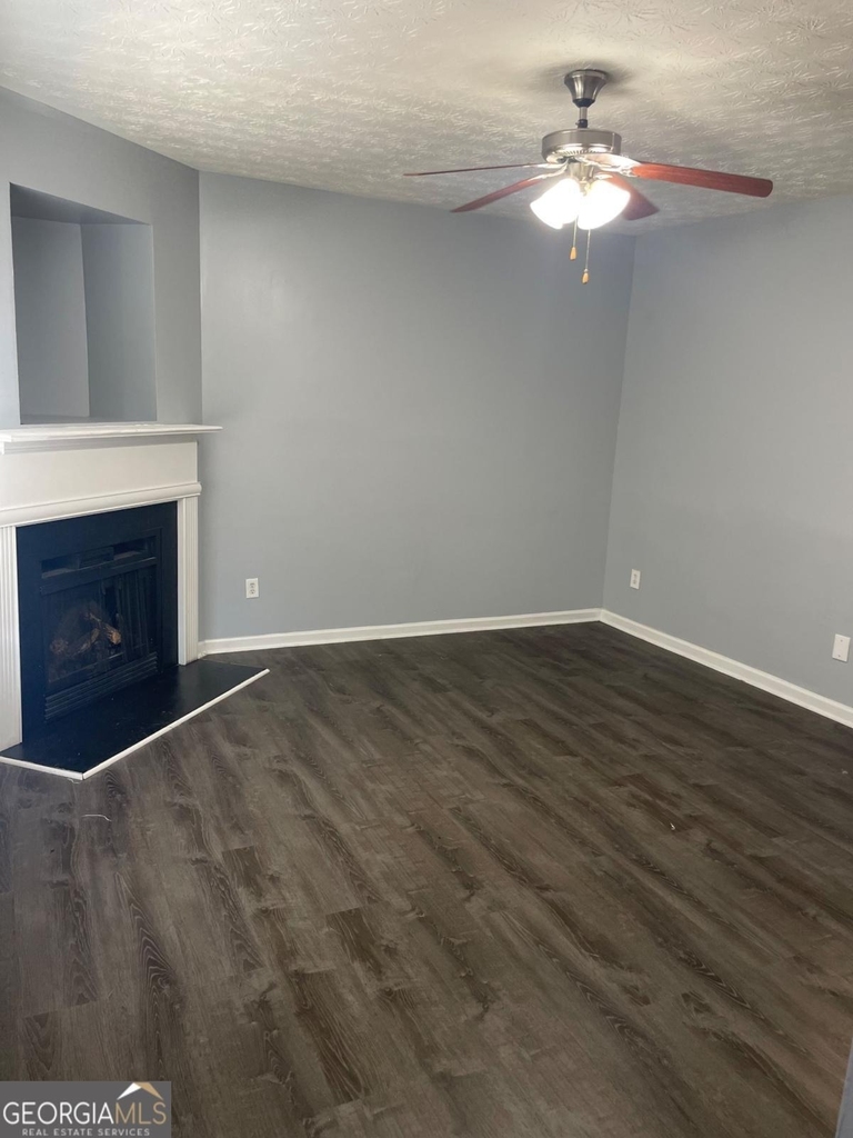 6316 Ellenwood Drive - Photo 9