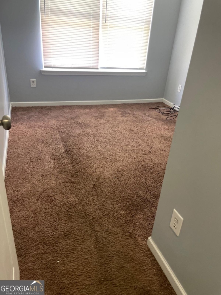 6316 Ellenwood Drive - Photo 16
