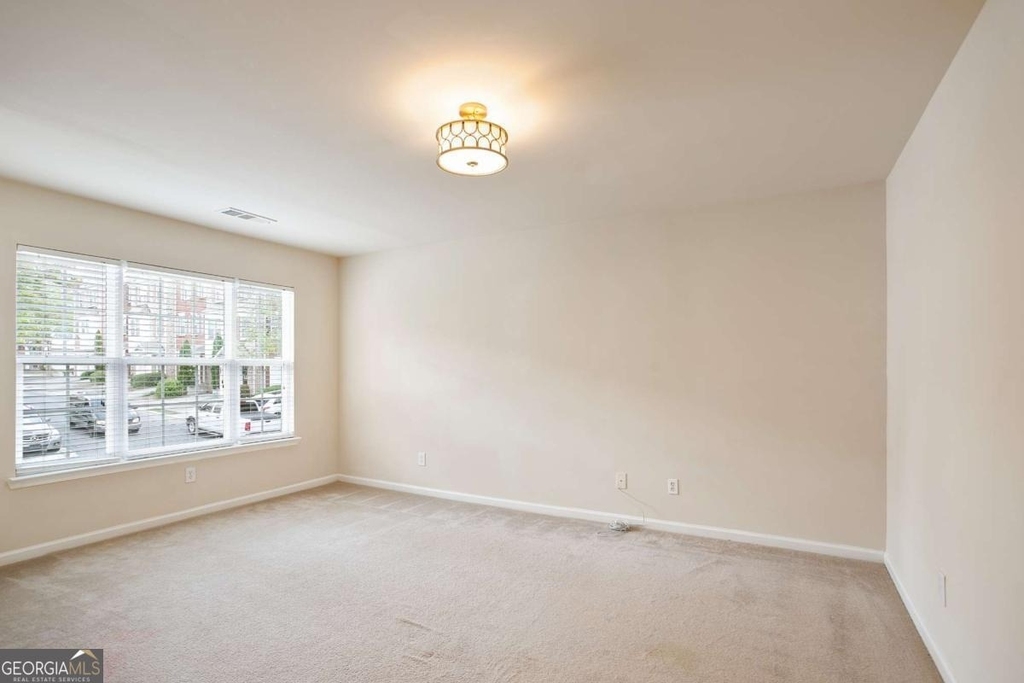 2330 Meadow Peak Point - Photo 15