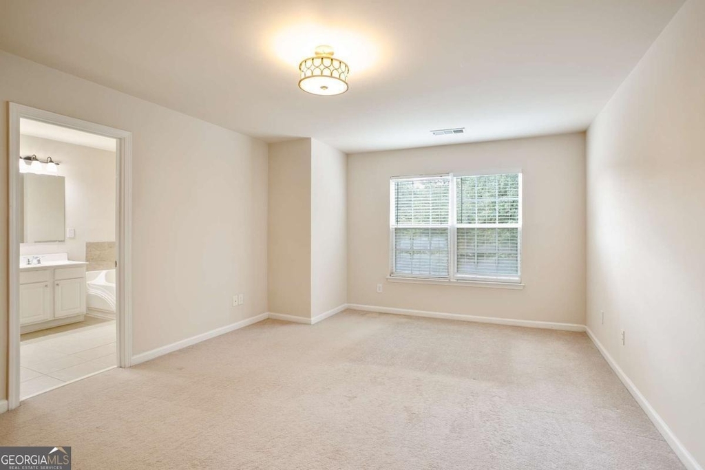 2330 Meadow Peak Point - Photo 8