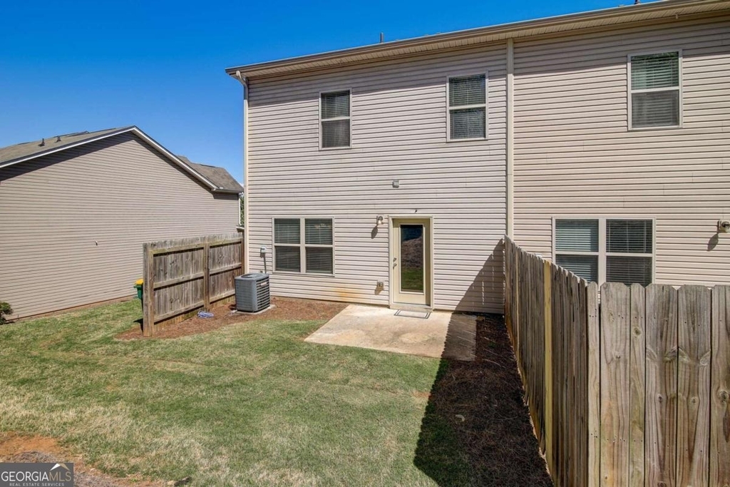 544 Oakside Place - Photo 8