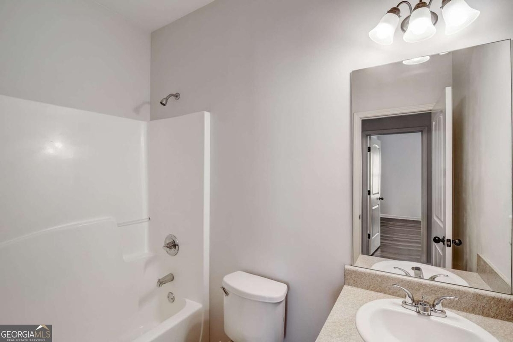 544 Oakside Place - Photo 14