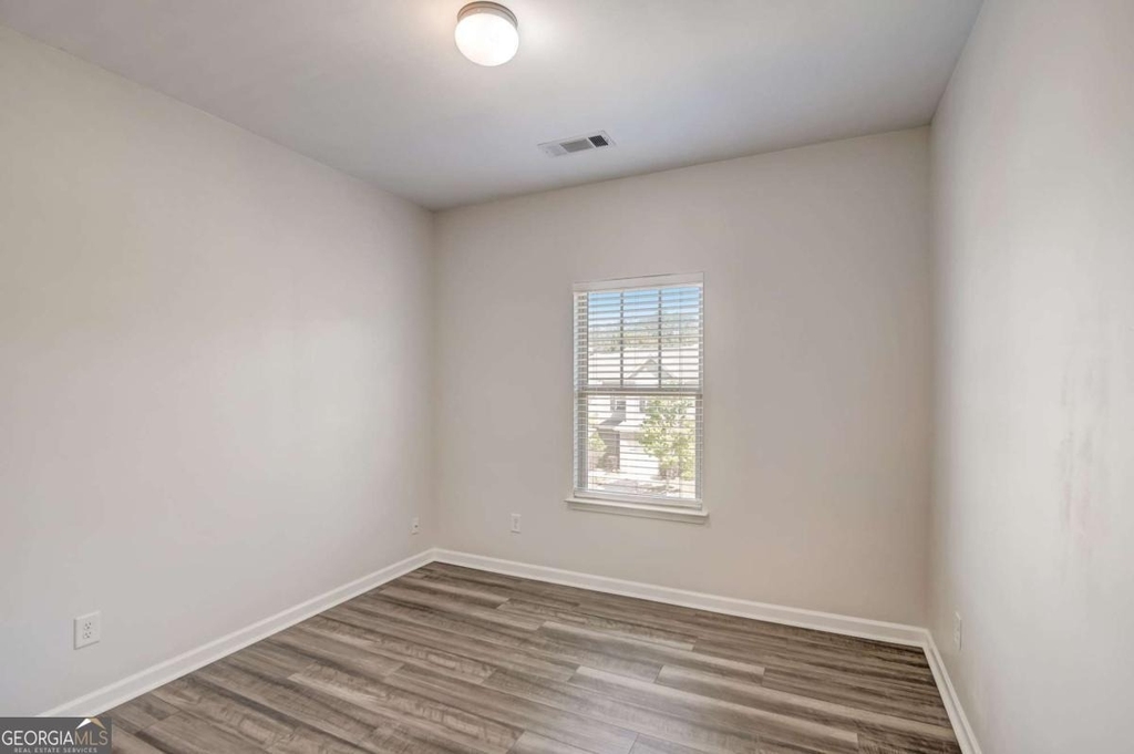 544 Oakside Place - Photo 17