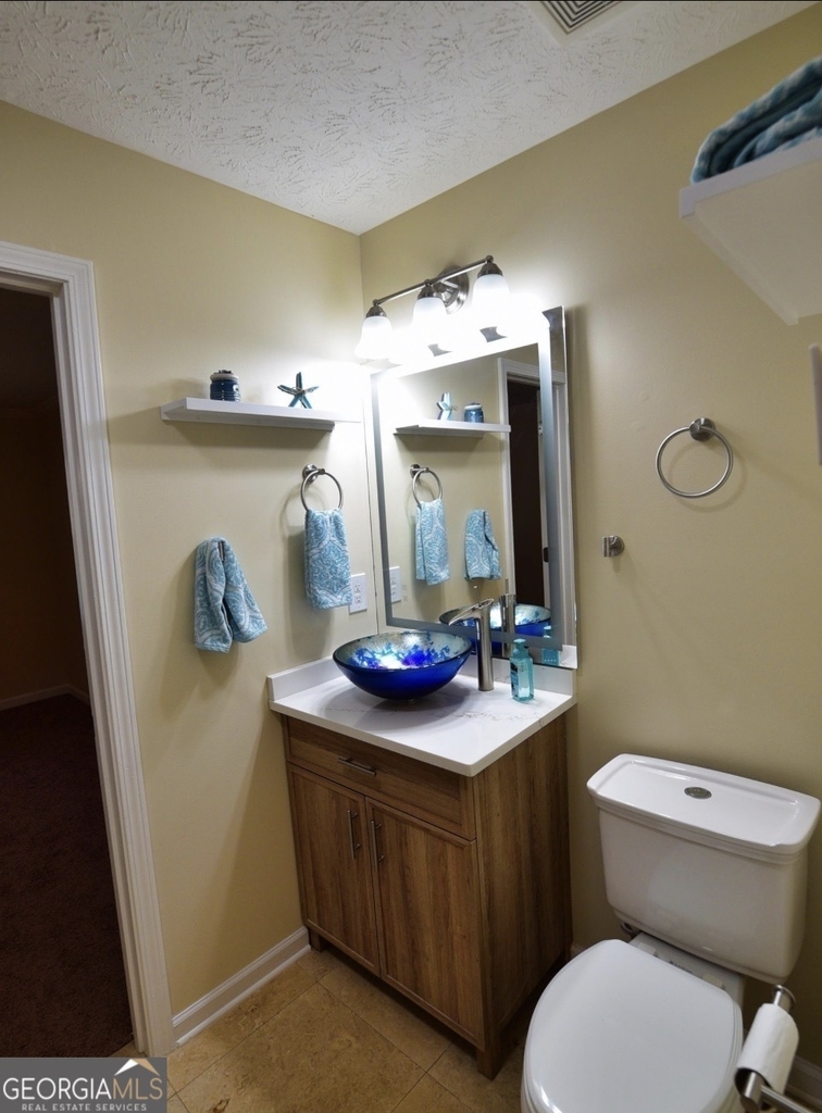 105 Redwood Drive - Photo 8