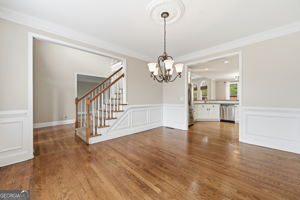 2570 Wood Creek Court - Photo 10