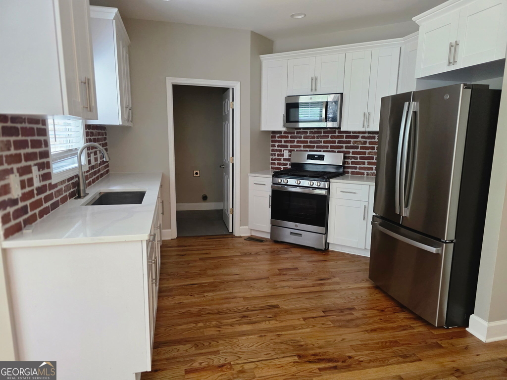 2257 Roseberry Lane - Photo 6