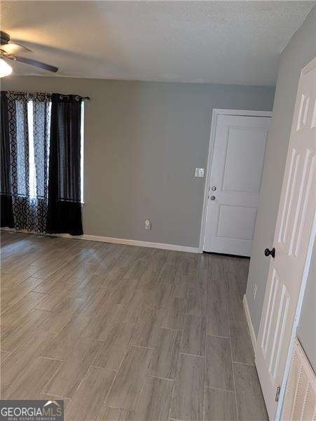 201 Peyton Place Sw - Photo 1
