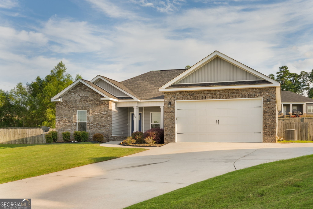 404 Ledford Way - Photo 2