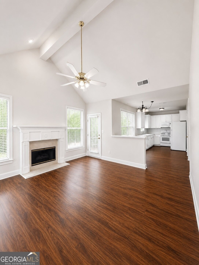 2900 The Terraces Way - Photo 6