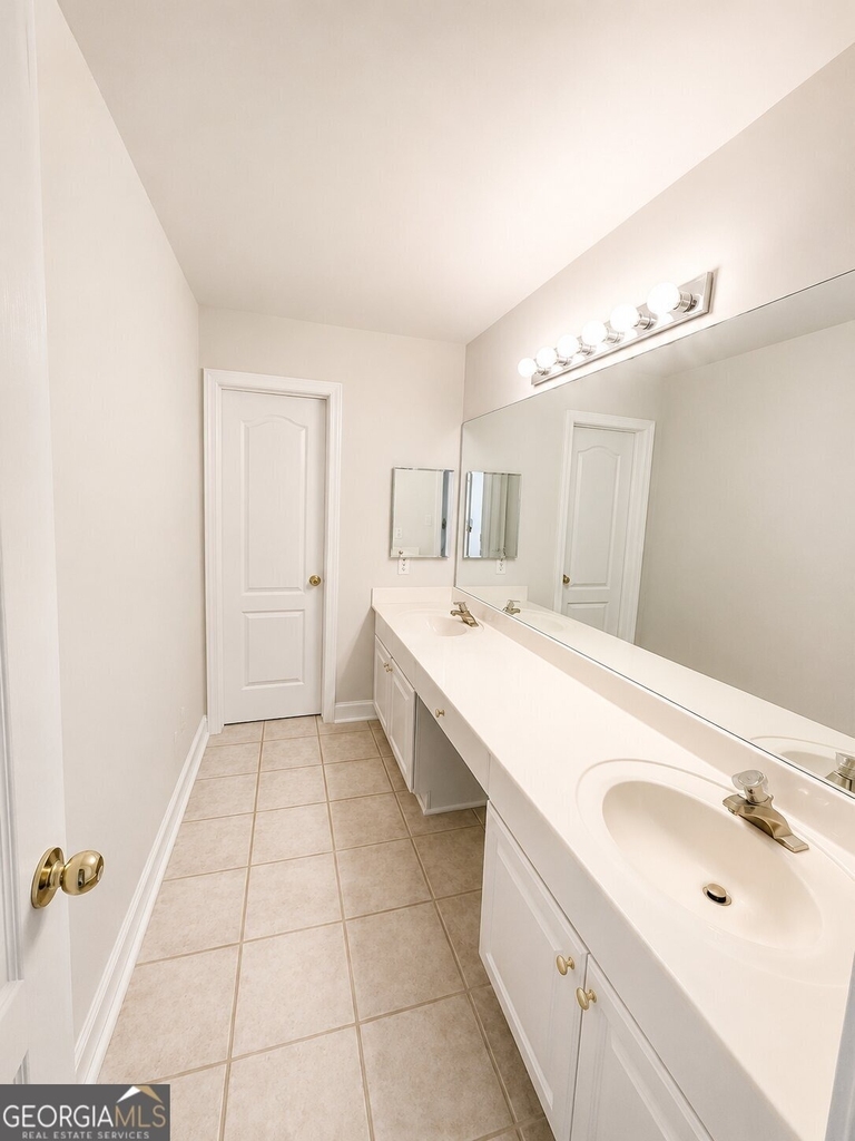 2900 The Terraces Way - Photo 15