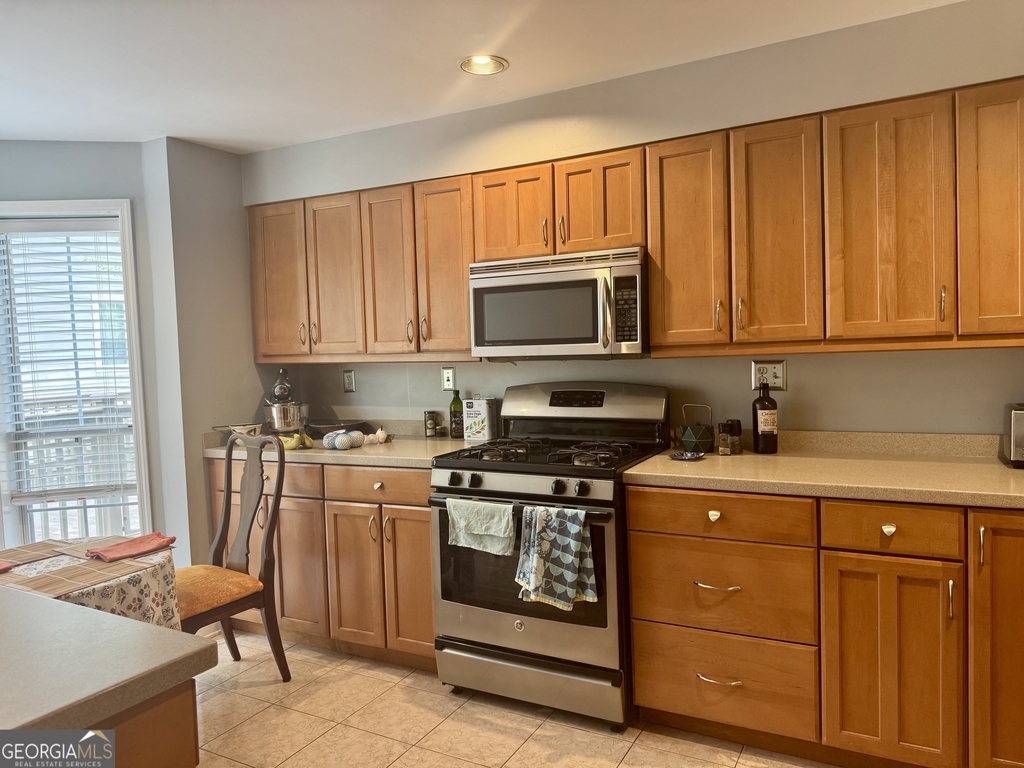 2901 Lenox Road Ne - Photo 5